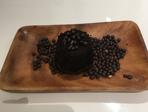 Molten chocolate cake