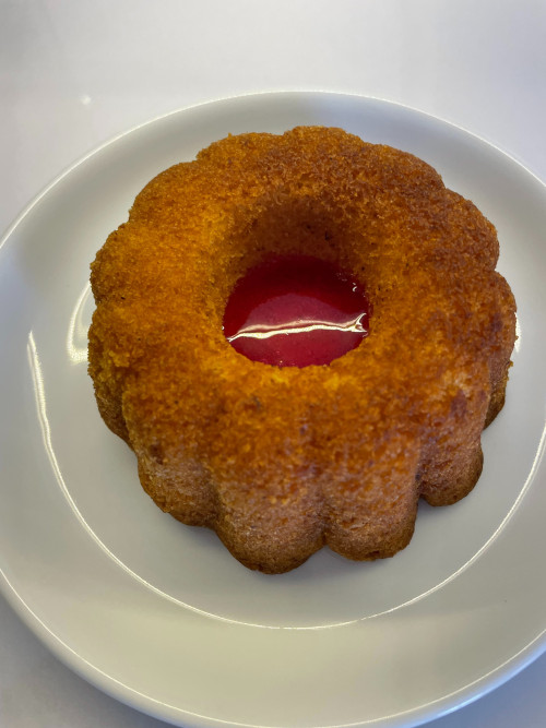 Jam cake